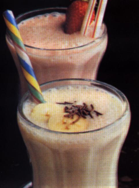 drink1.JPG (40581 bytes)